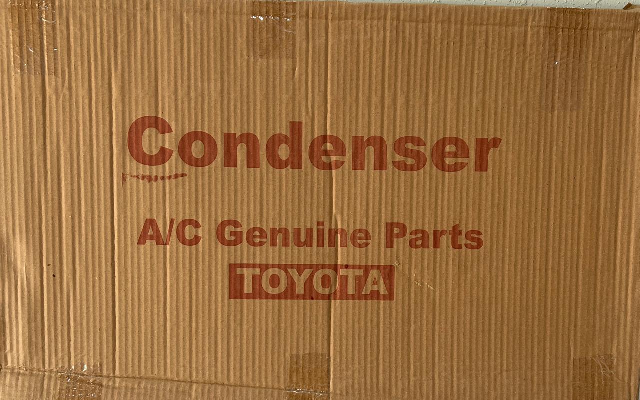 Corolla Condenser Original DENSO (2010-2018) 242L